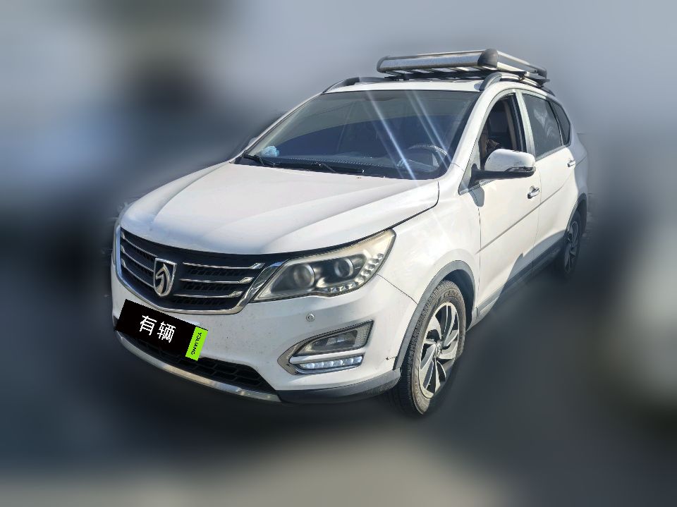Baojun 560 2015 1.8 MT Luxury