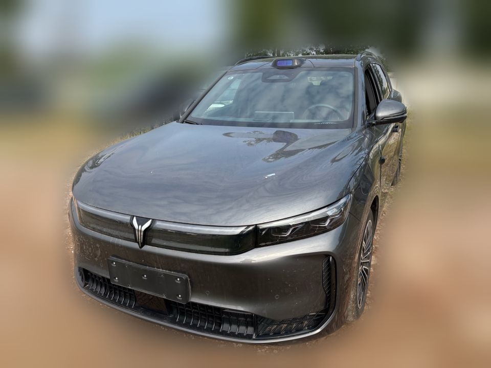 Voyah FREE+ 2025 RWD Qiankun Edition