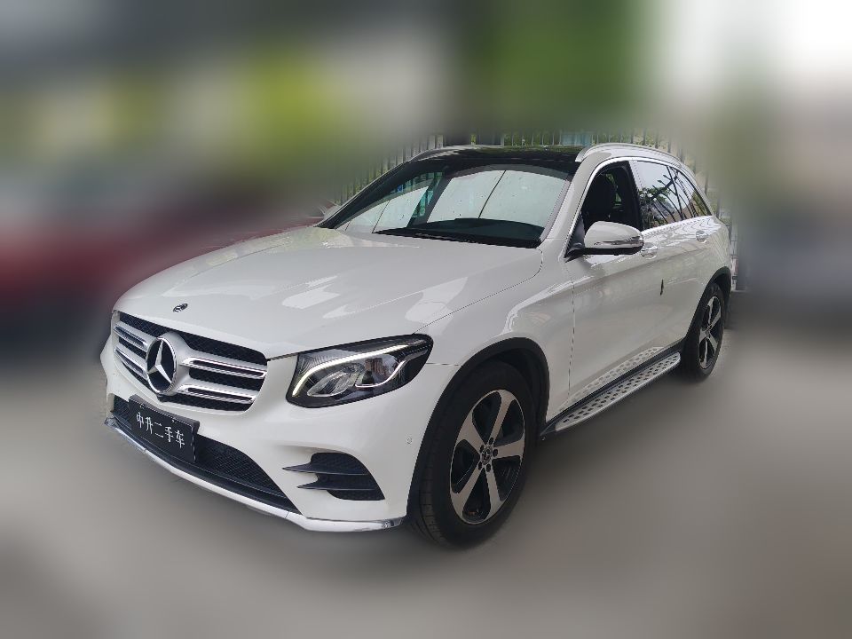 Mercedes-Benz GLC 260 4MATIC 2018 2.0T AT Luxury