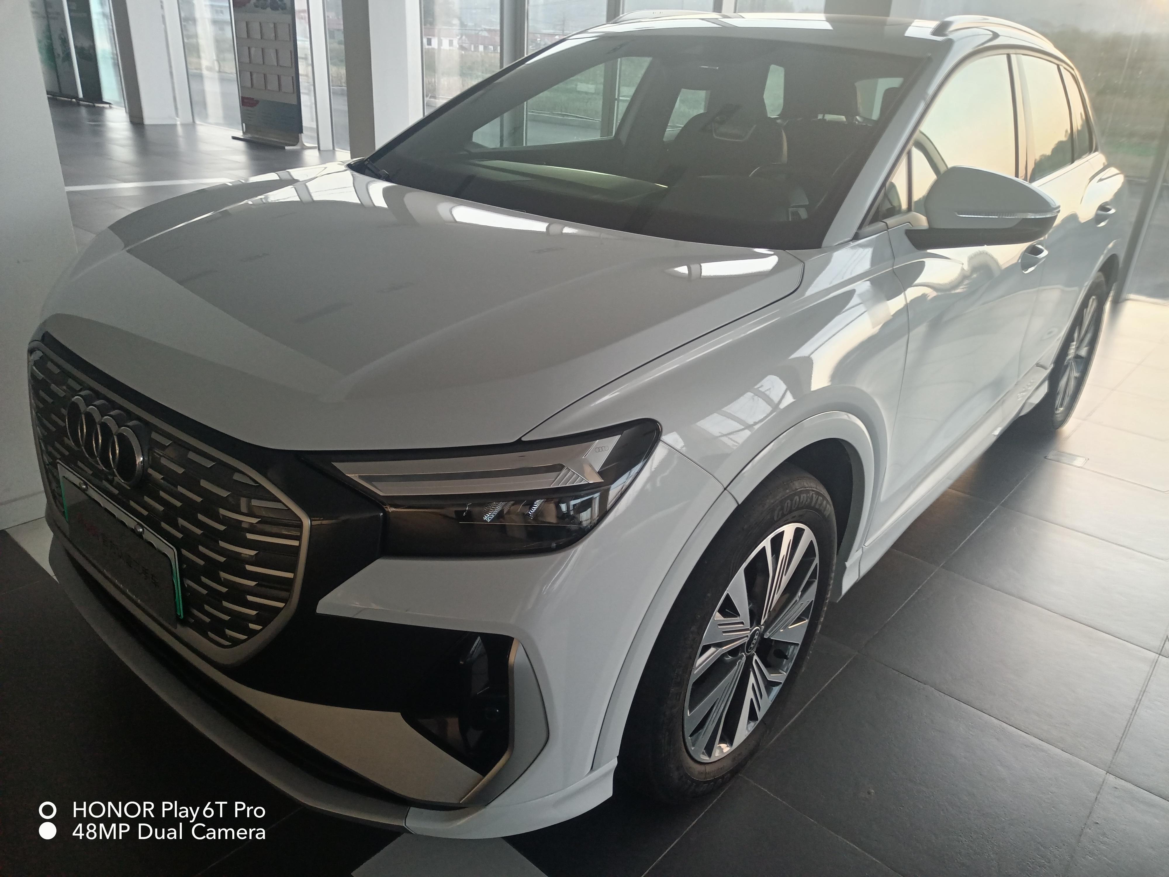 Audi Q4 e-tron 2023 40 Entry Edition