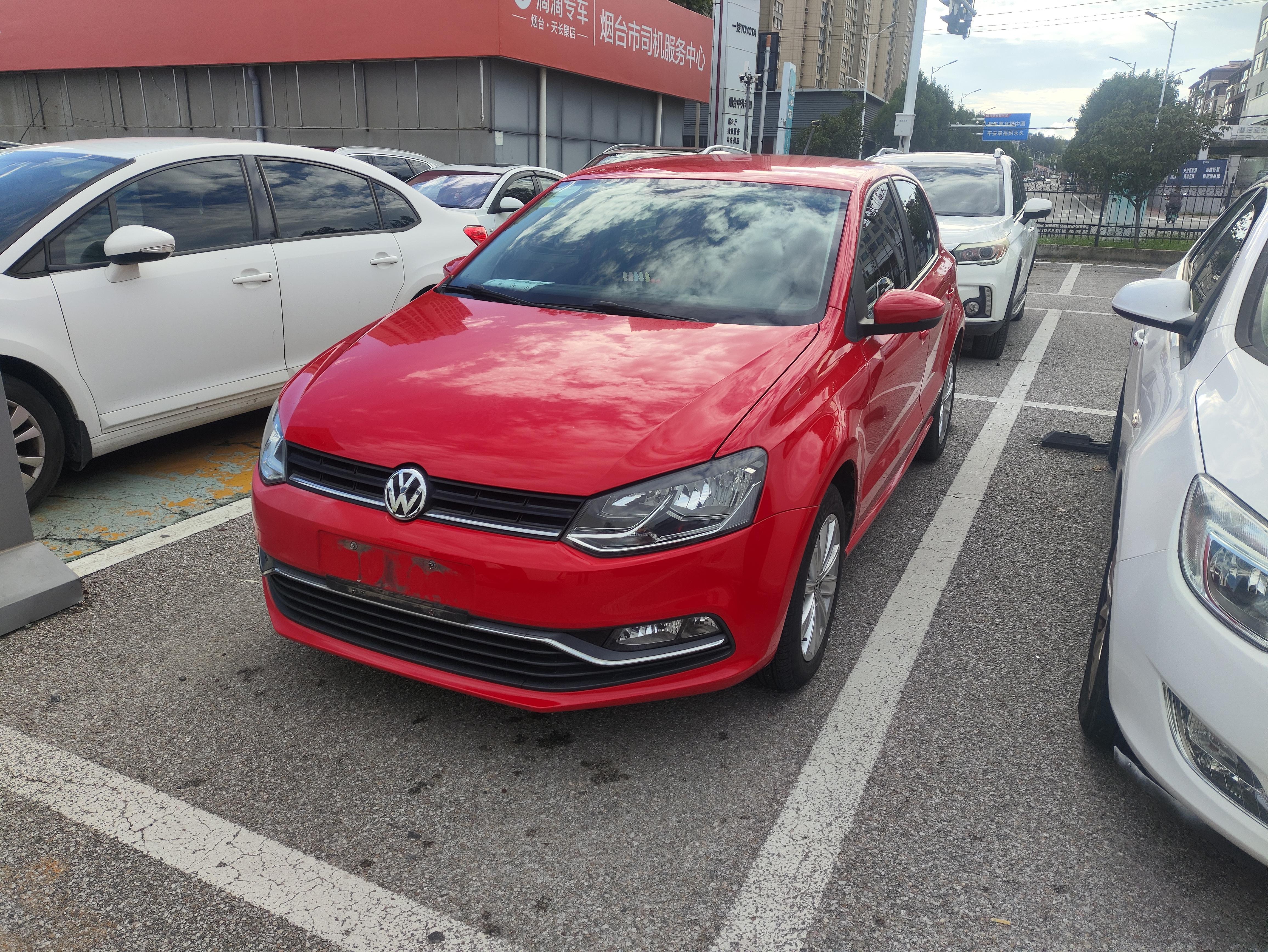 Volkswagen POLO 2014 1.6 AT Comfort