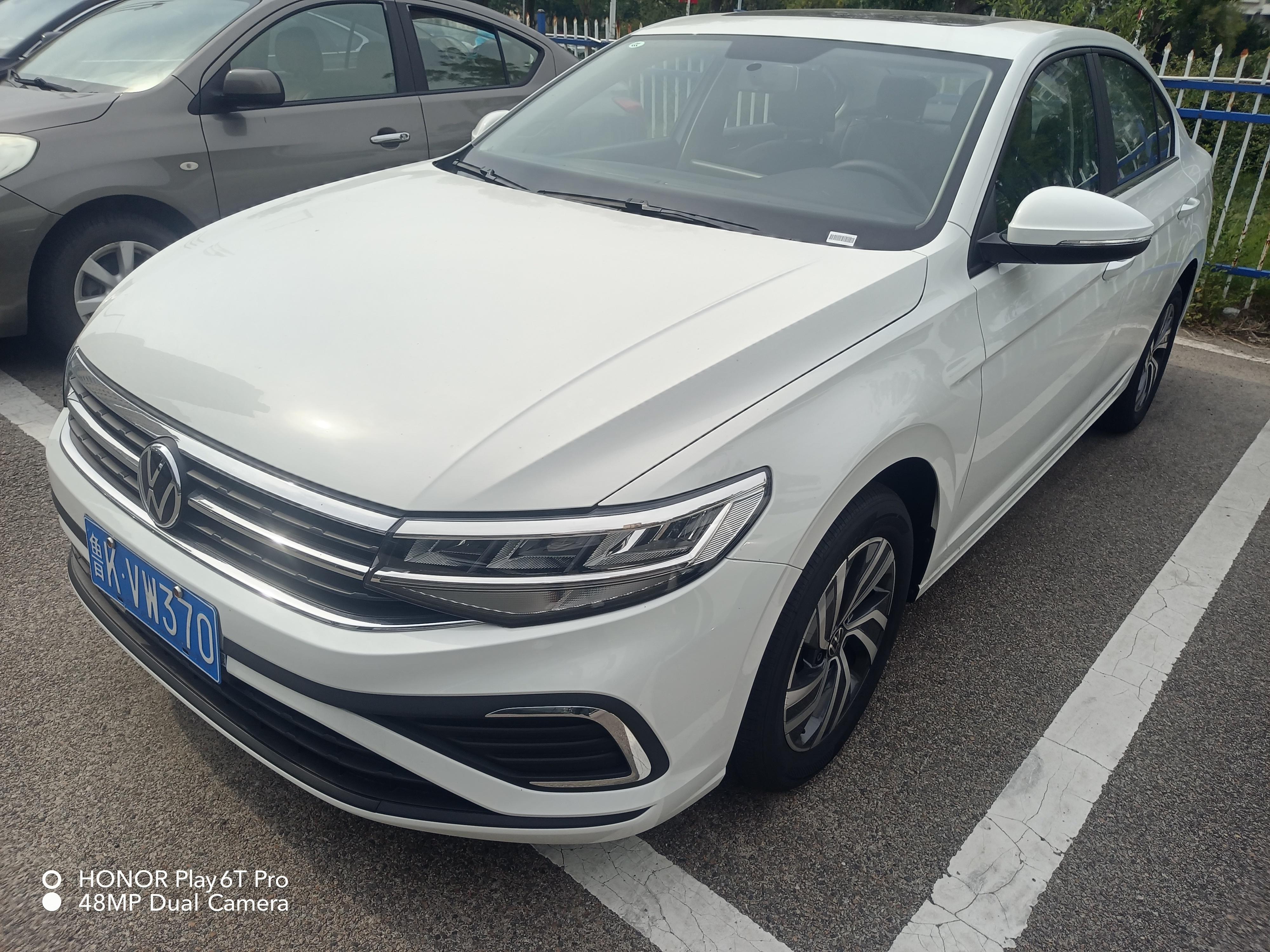Volkswagen Bora 2025 1.2TSI DCT 200TSI Navigation Edition