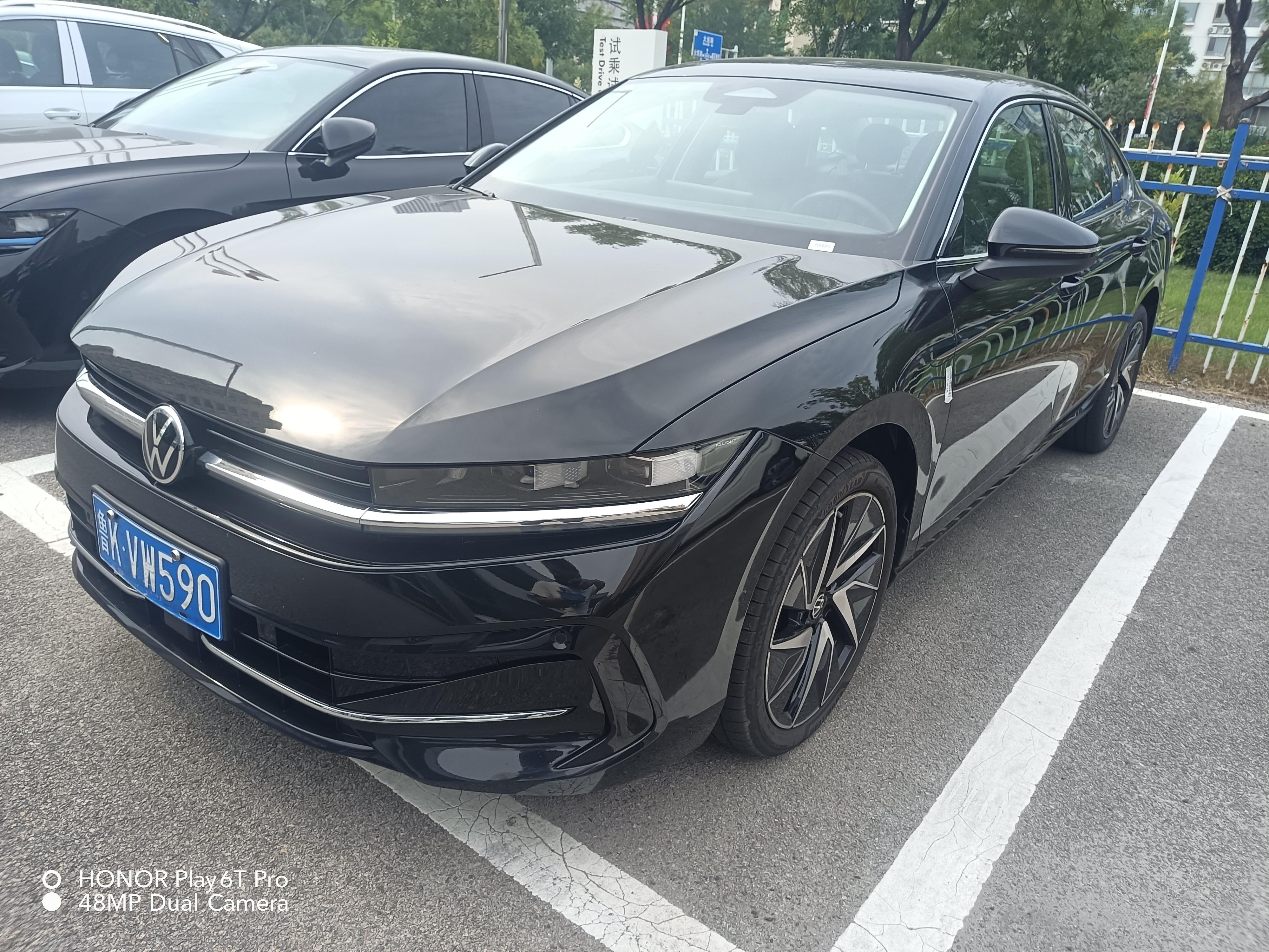 Volkswagen Magotan 2024 2.0TSI DCT 380TSI Premium Edition Grand Package