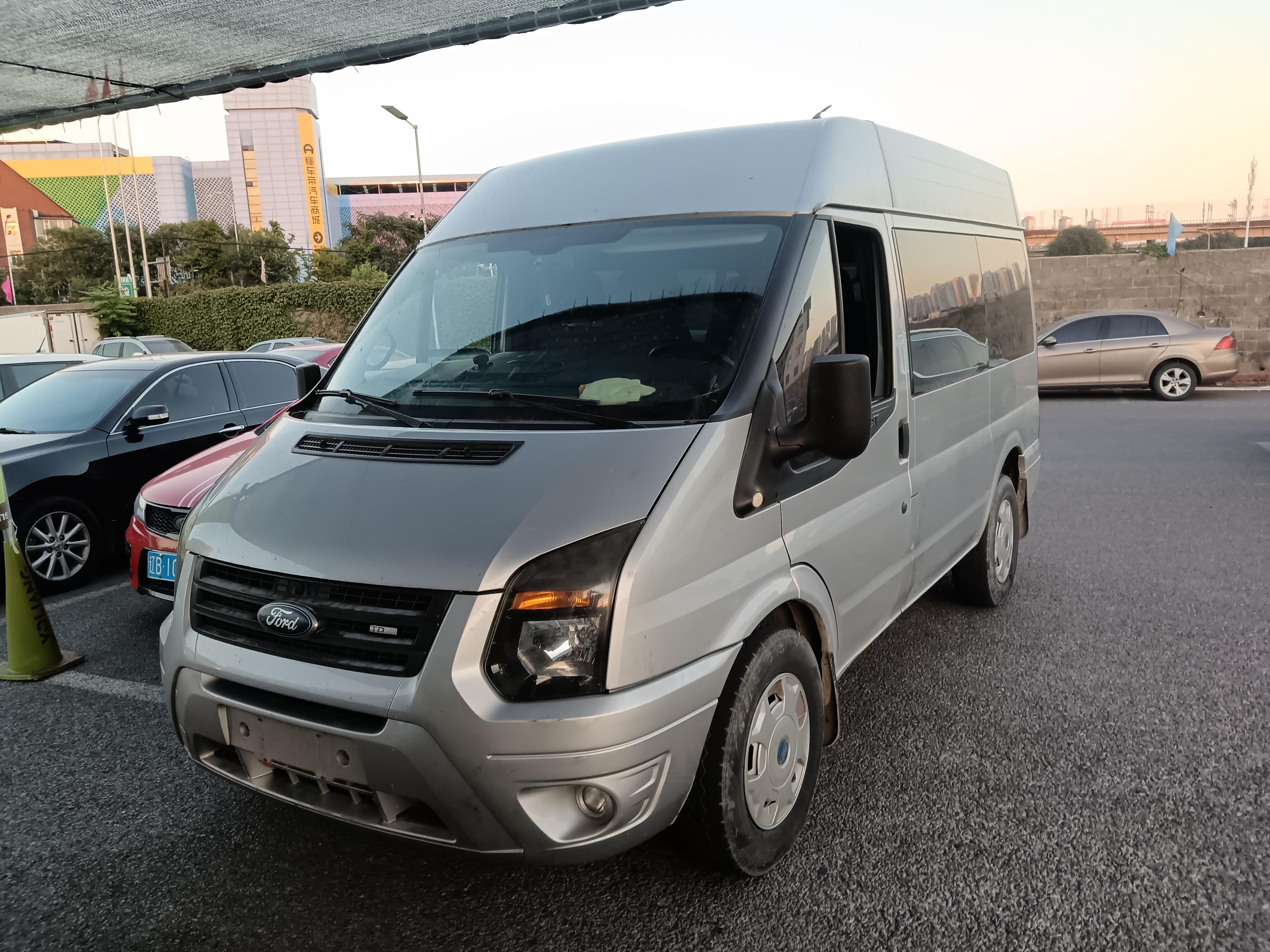 Ford Transit New Generation 2008 2.4T MT Short Wheelbase Medium Roof Base 6-9 Seater Diesel