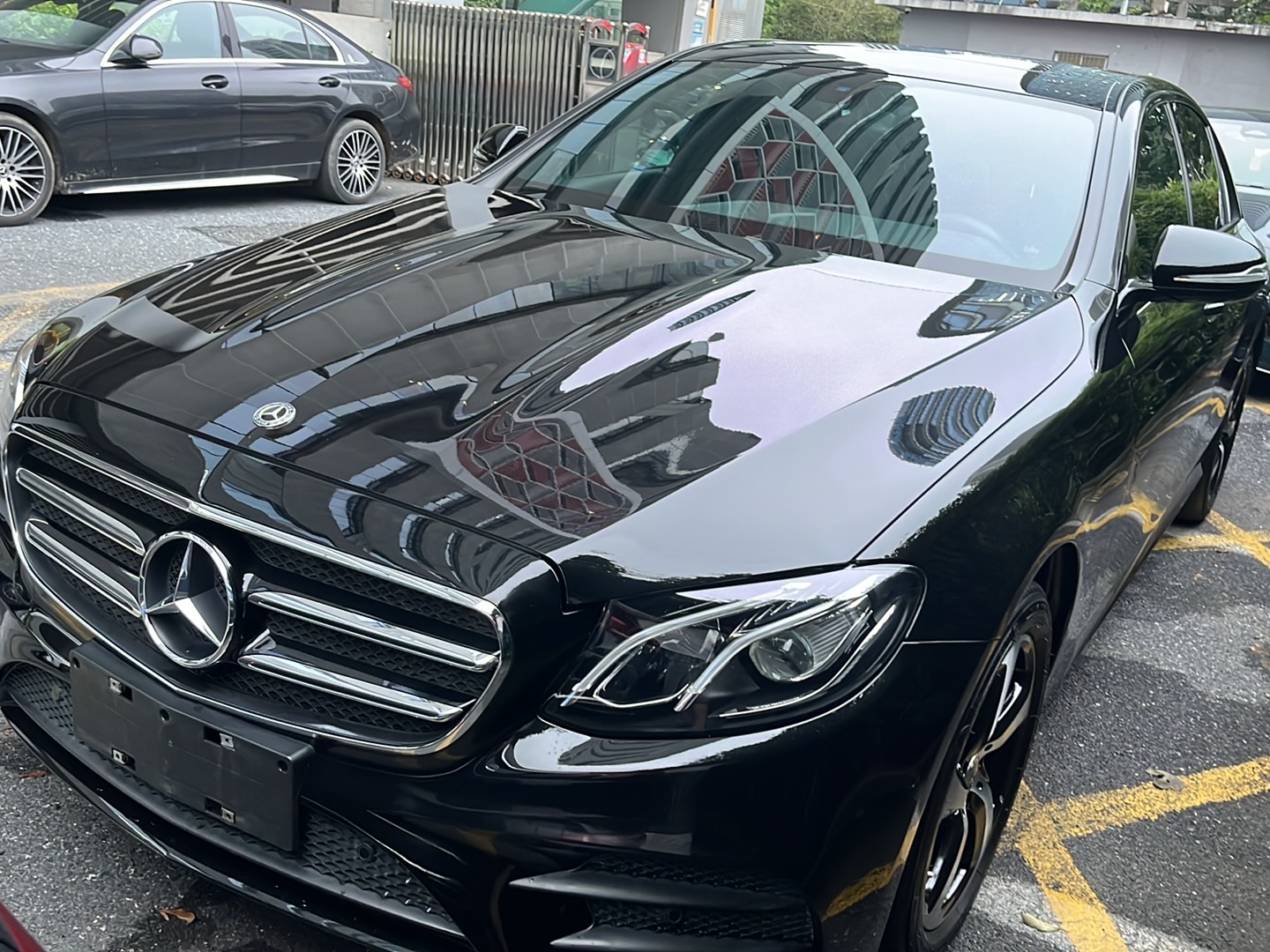 Mercedes-Benz E 200 2018 2.0T AT Sport