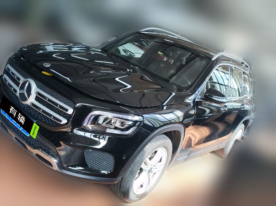 Mercedes-Benz GLB 220 2023 2.0T DCT Dynamic Edition