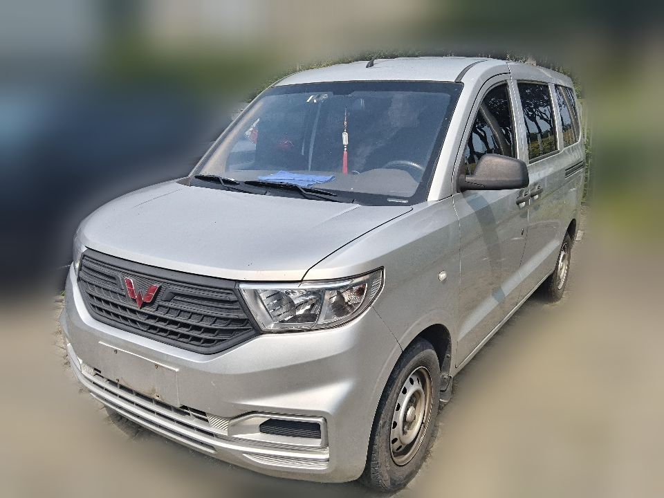 Wuling Hongguang V 2021 1.5 Manual Performance