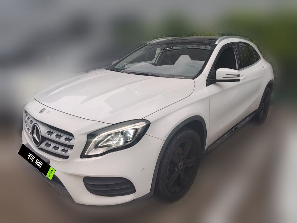 Mercedes-Benz GLA 200 2019 1.6T DCT Fashion