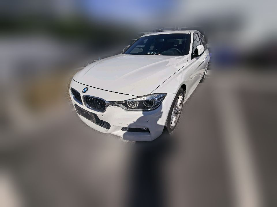 BMW 320i 2018 2.0T AT M Sport Package