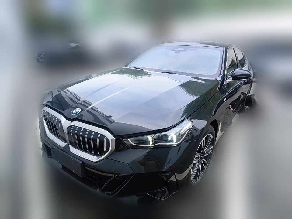 BMW 530Li 48V 2026 2.0T AT Leading M Sport Package