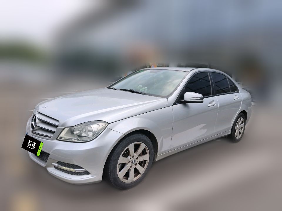 Mercedes-Benz C 180 CGI 2013 1.8T AT Classic
