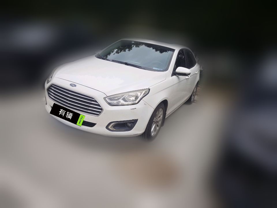 Ford Escort 2015 1.5 AT Fashion