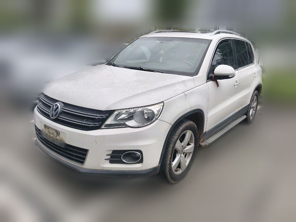 Volkswagen Tiguan 2012 1.8TSI AT AWD Elite