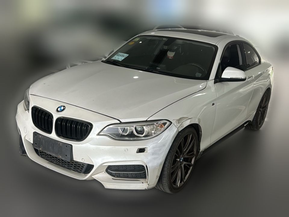 BMW 218i Coupe 2015 1.5T AT