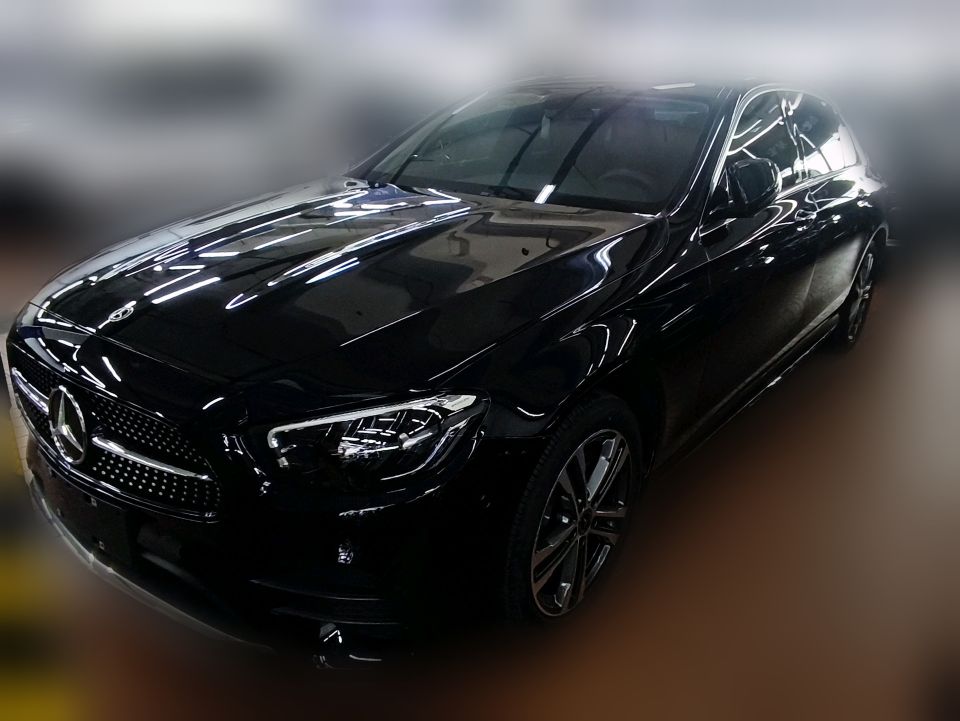Mercedes-Benz E 260 L 2023 2.0T AT Facelift