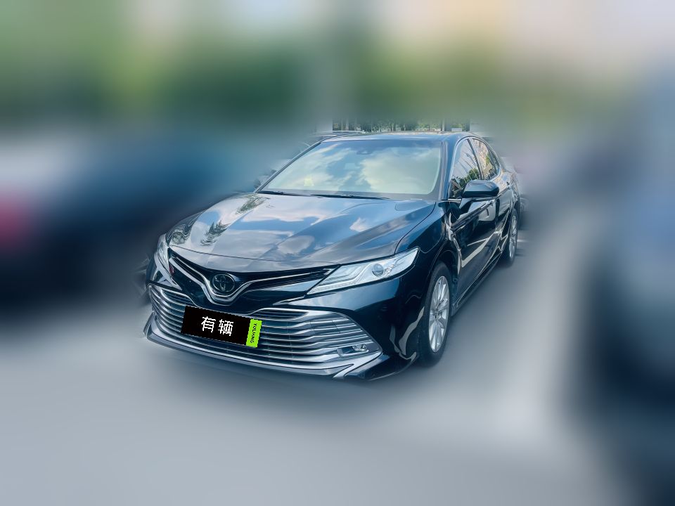 Toyota Camry 2019 2.0G CVT Luxury Facelift