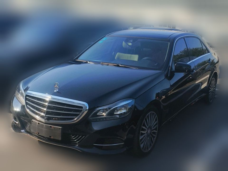 Mercedes-Benz E 320 L 2015 3.0T AT