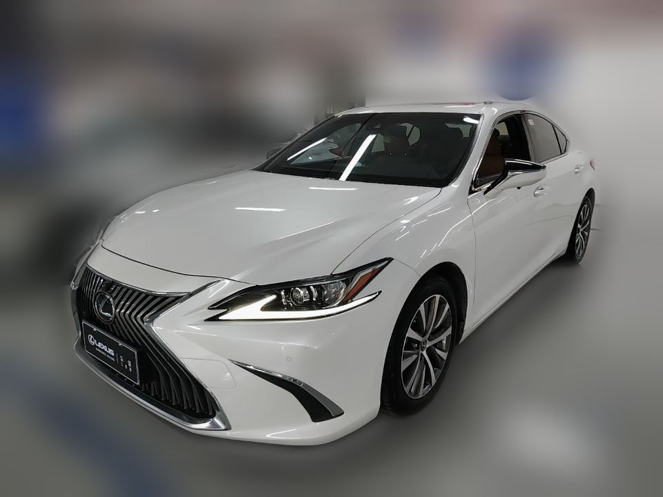 Lexus ES200 2018 2.0 AT Excellence