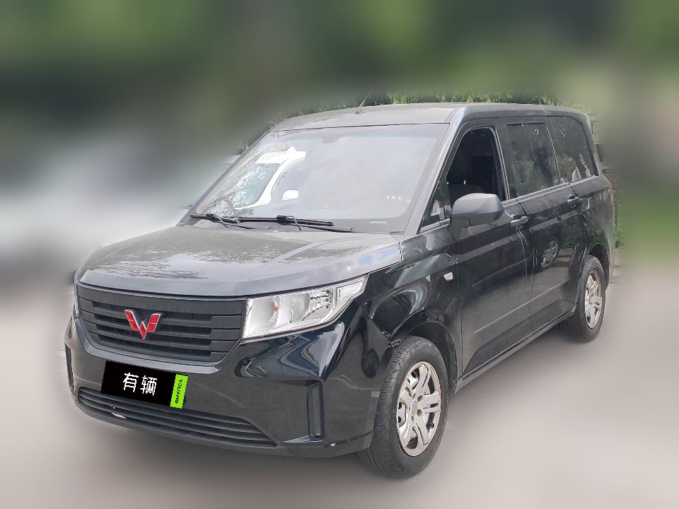 Wuling Hongguang PLUS 2020 1.5 MT Standard 7-Seater