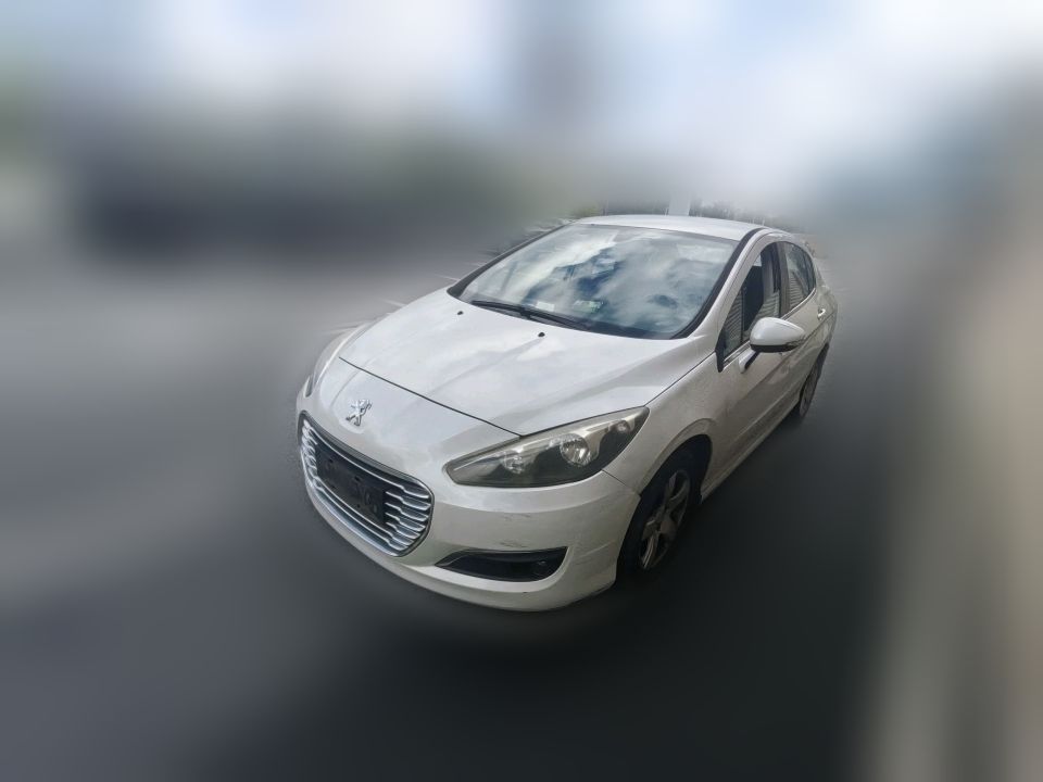 Peugeot 308 2014 1.6 MT Enjoy Edition