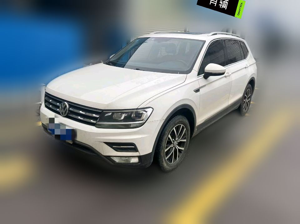 Volkswagen Tiguan L 2018 2.0 TSI DCT 330TSI FWD Luxury