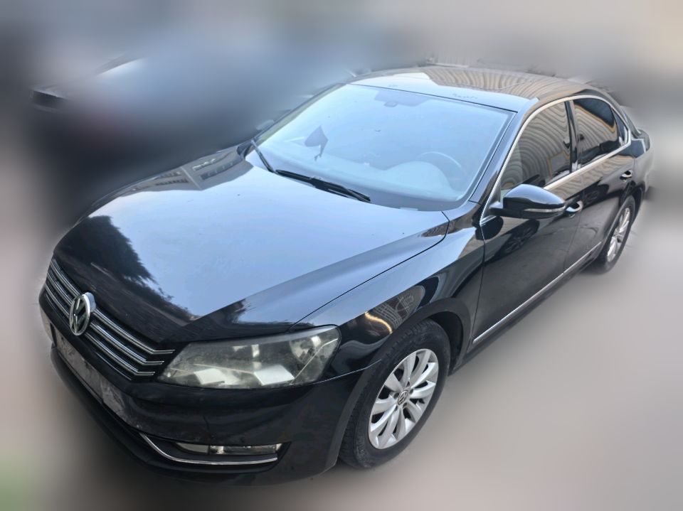 Volkswagen Passat 2011 1.4TSI MT Elegant (Luxury)