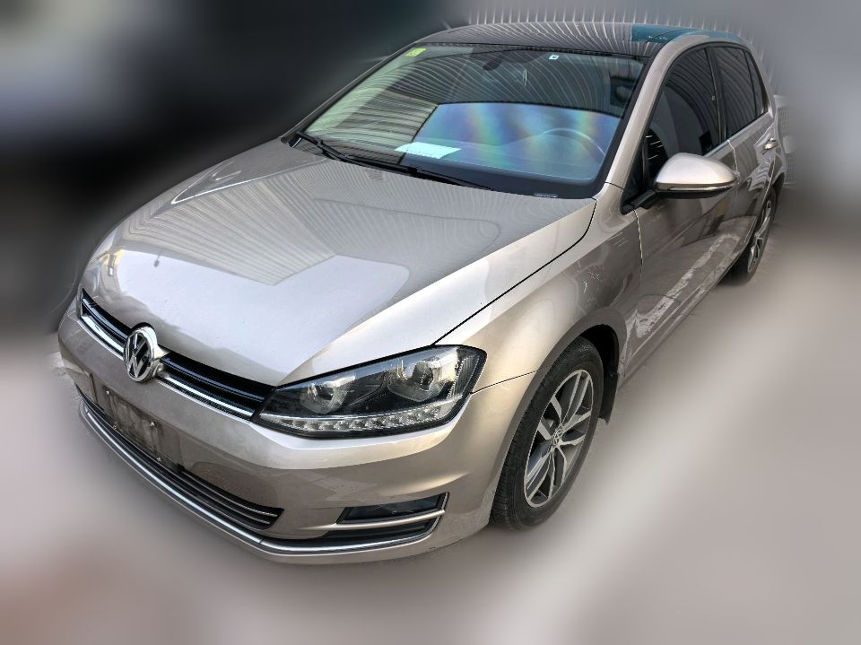 Volkswagen Golf 7 2015 1.4TSI DCT Luxury