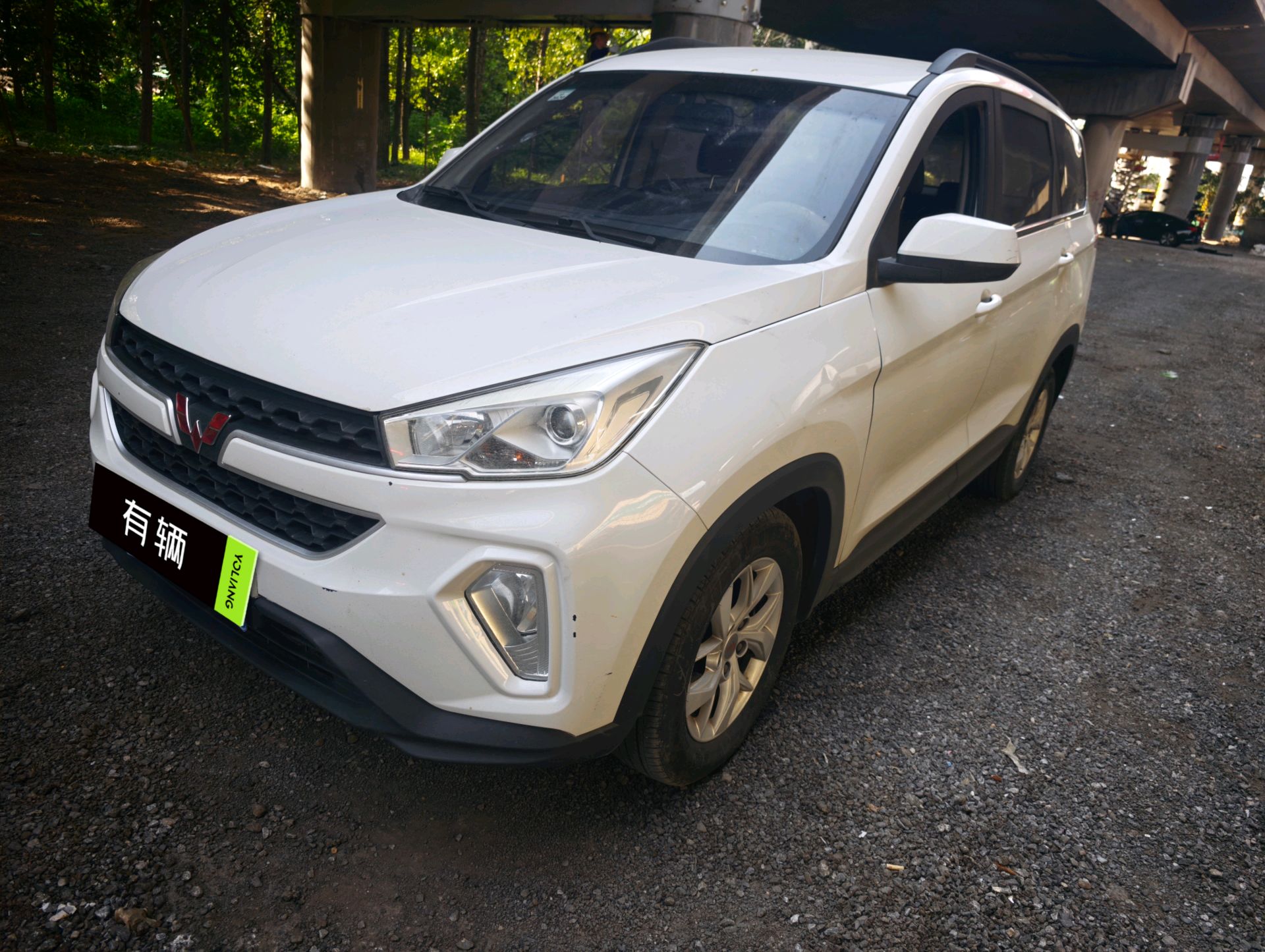 Wuling Hongguang S3 2018 1.5 MT Comfort 7-8 Seater