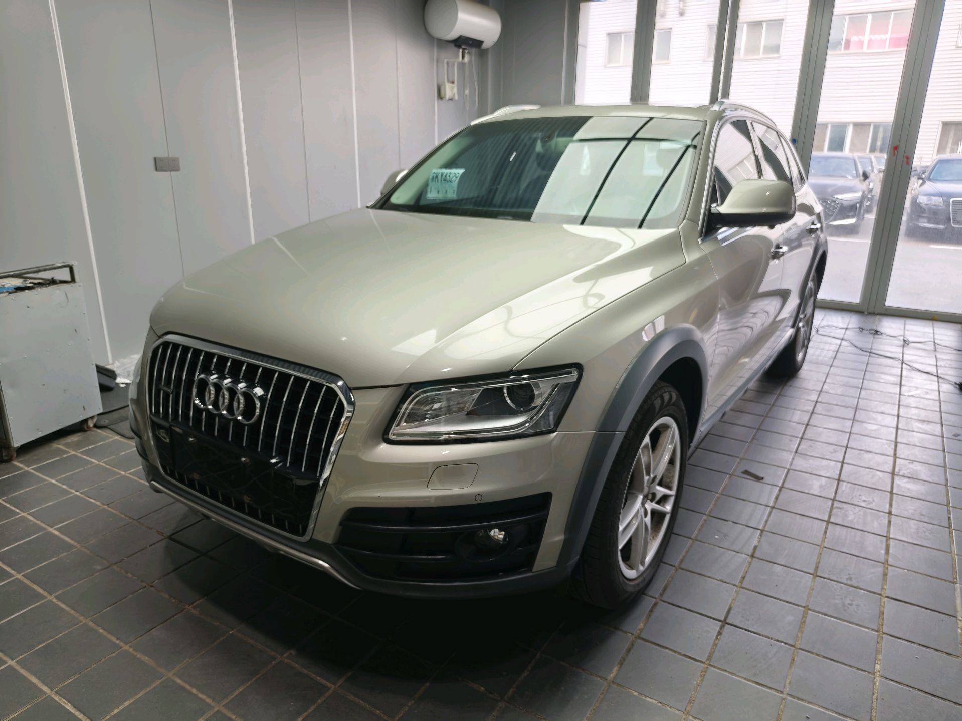 Audi Q5 2017 2.0TFSI AT 40TFSI Tech Plus