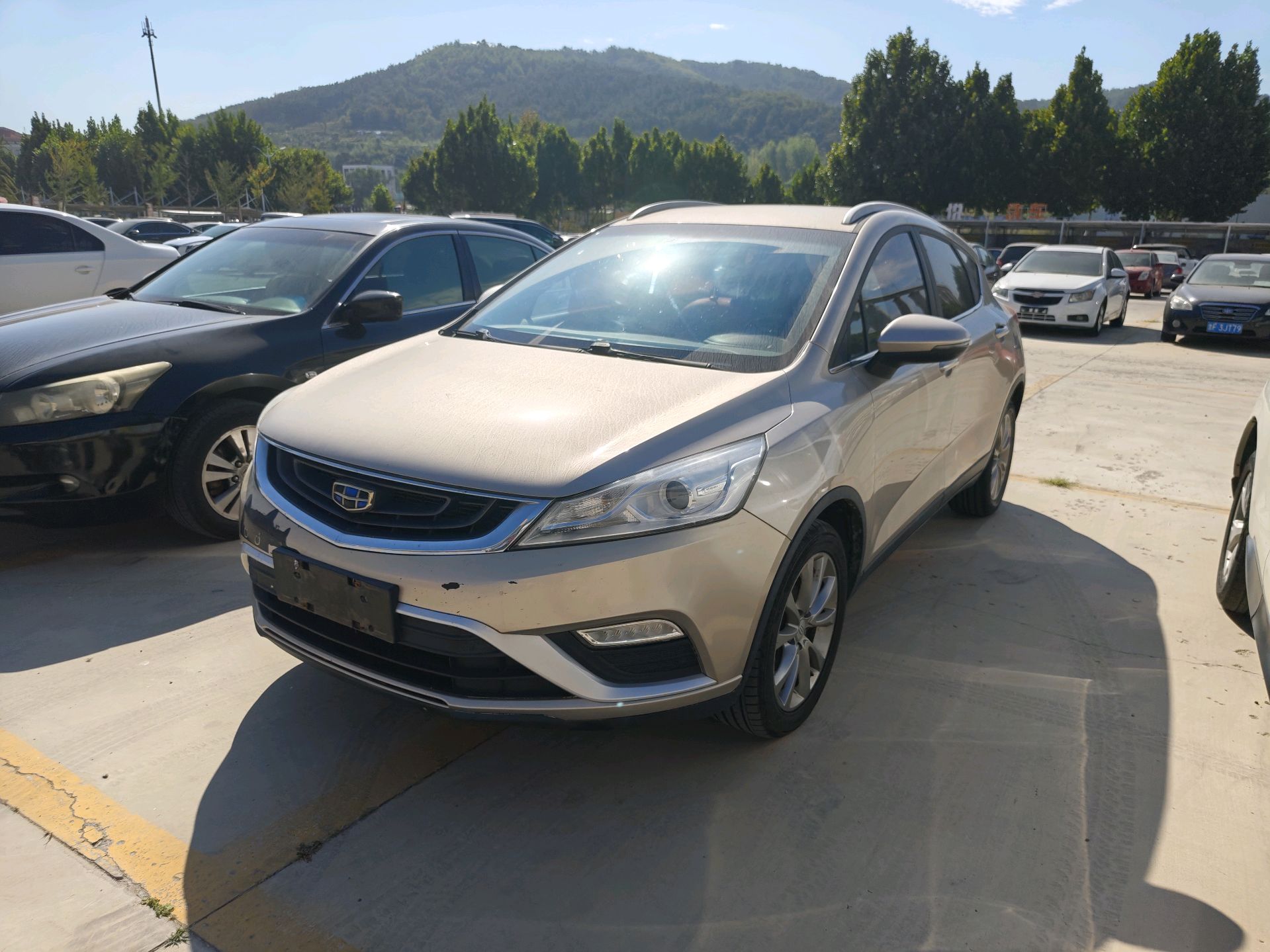 Geely Emgrand GS 2016 1.8 DCT Elegant Leading