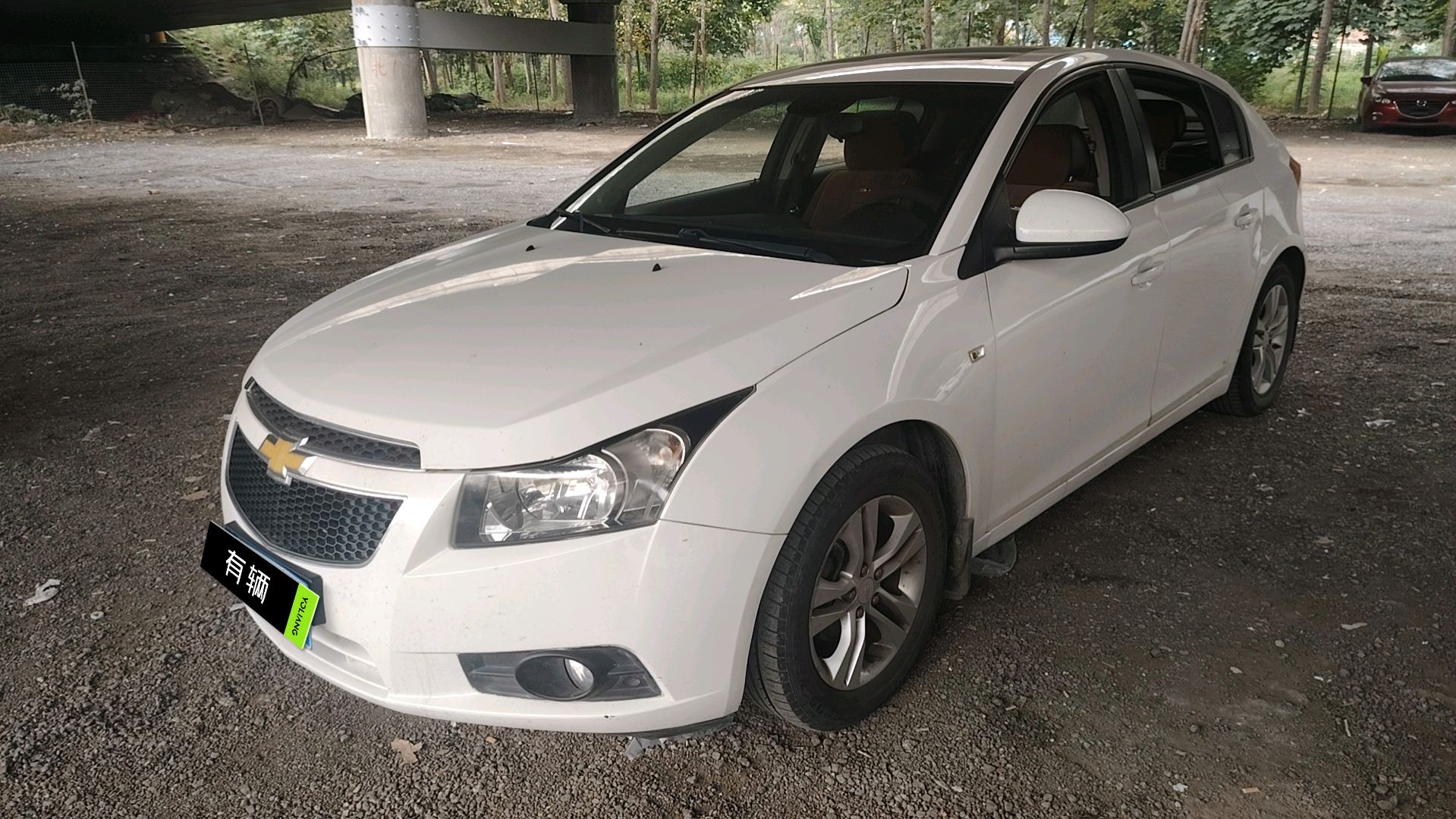 Chevrolet Cruze Hatchback 2013 1.6 AT Luxury