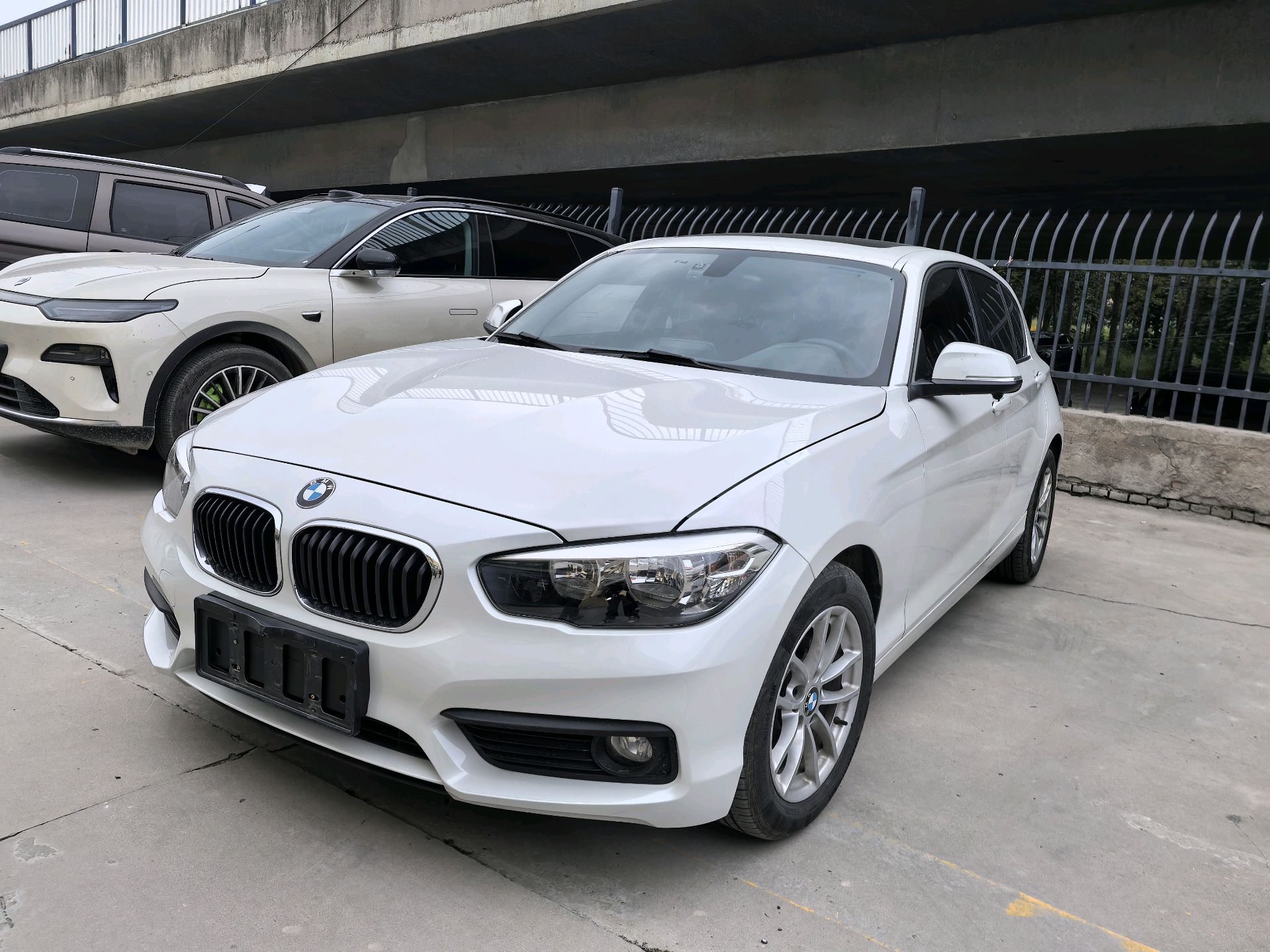BMW 118i 2016 1.5T AT Leading