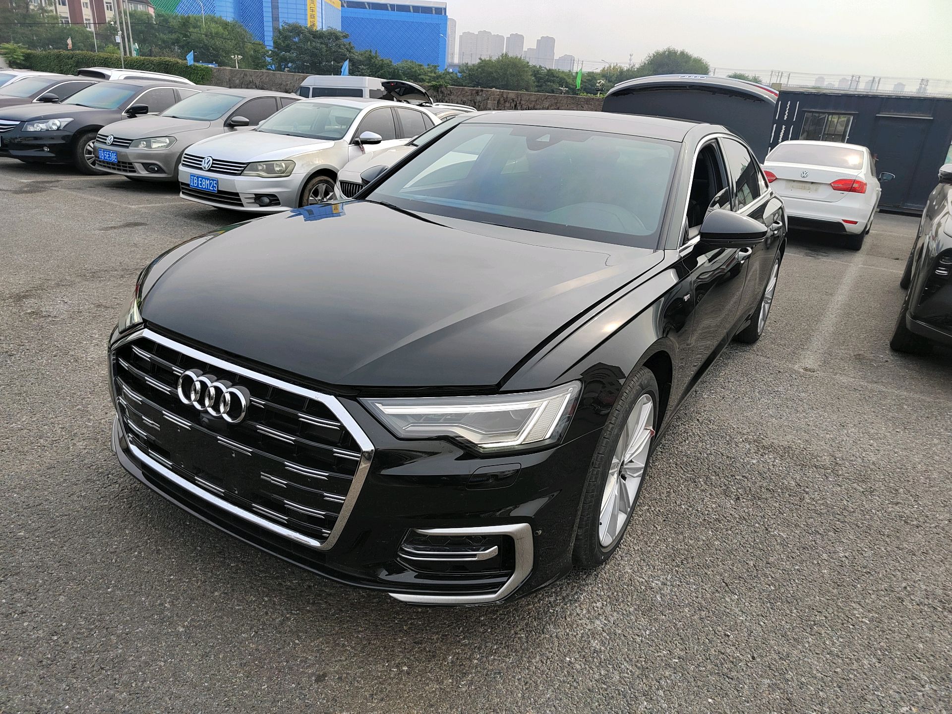 Audi A6L 2023 2.0TFSI DCT 45TFSI Select Dynamic Facelift