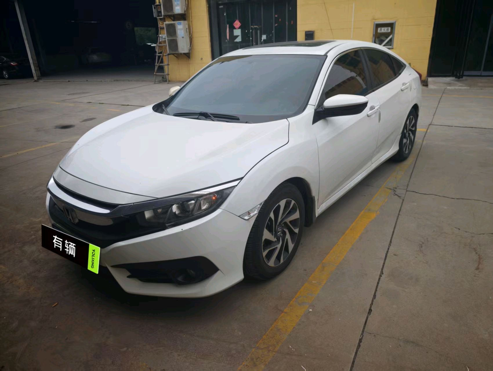 Honda Civic 2016 1.5T CVT 220TURBO Luxury