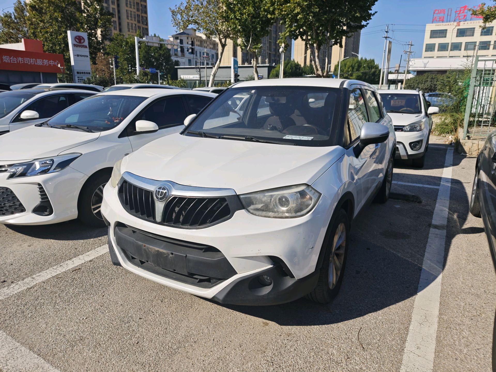 Brilliance V3 2015 1.5 MT Elite
