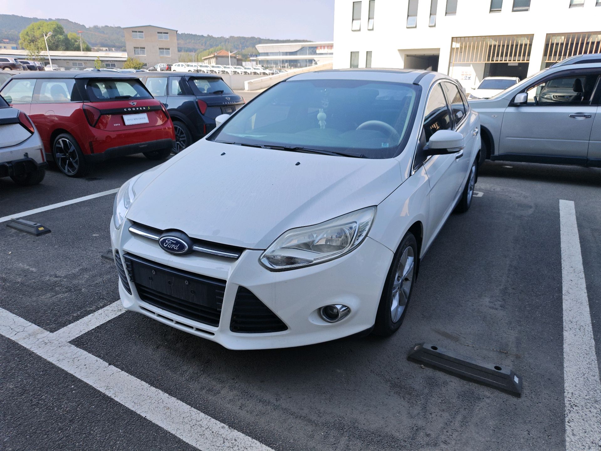 Ford Focus Sedan 2012 1.6 DCT Trend