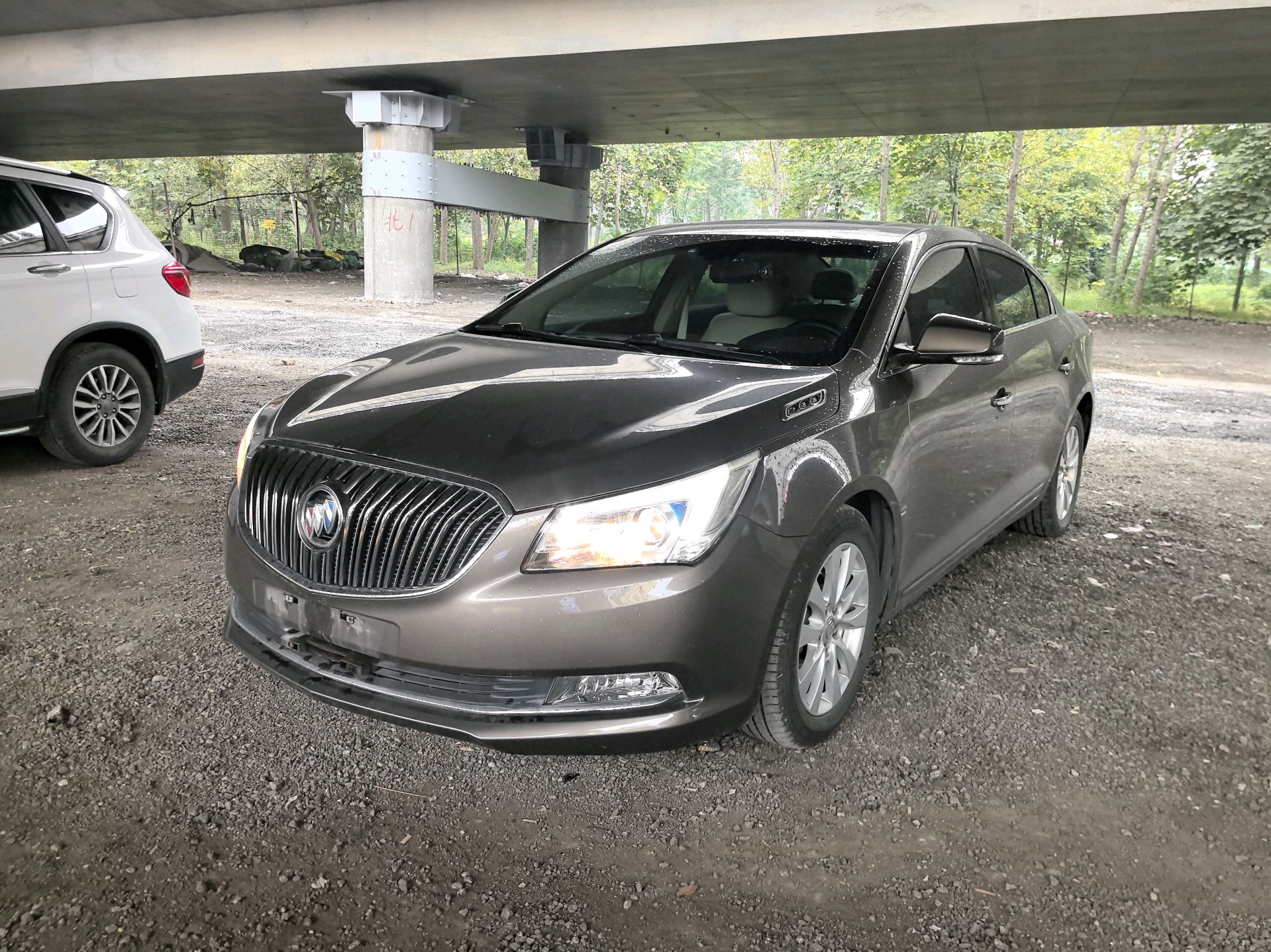 Buick LaCrosse 2013 2.4 SIDI AT Elite Comfort