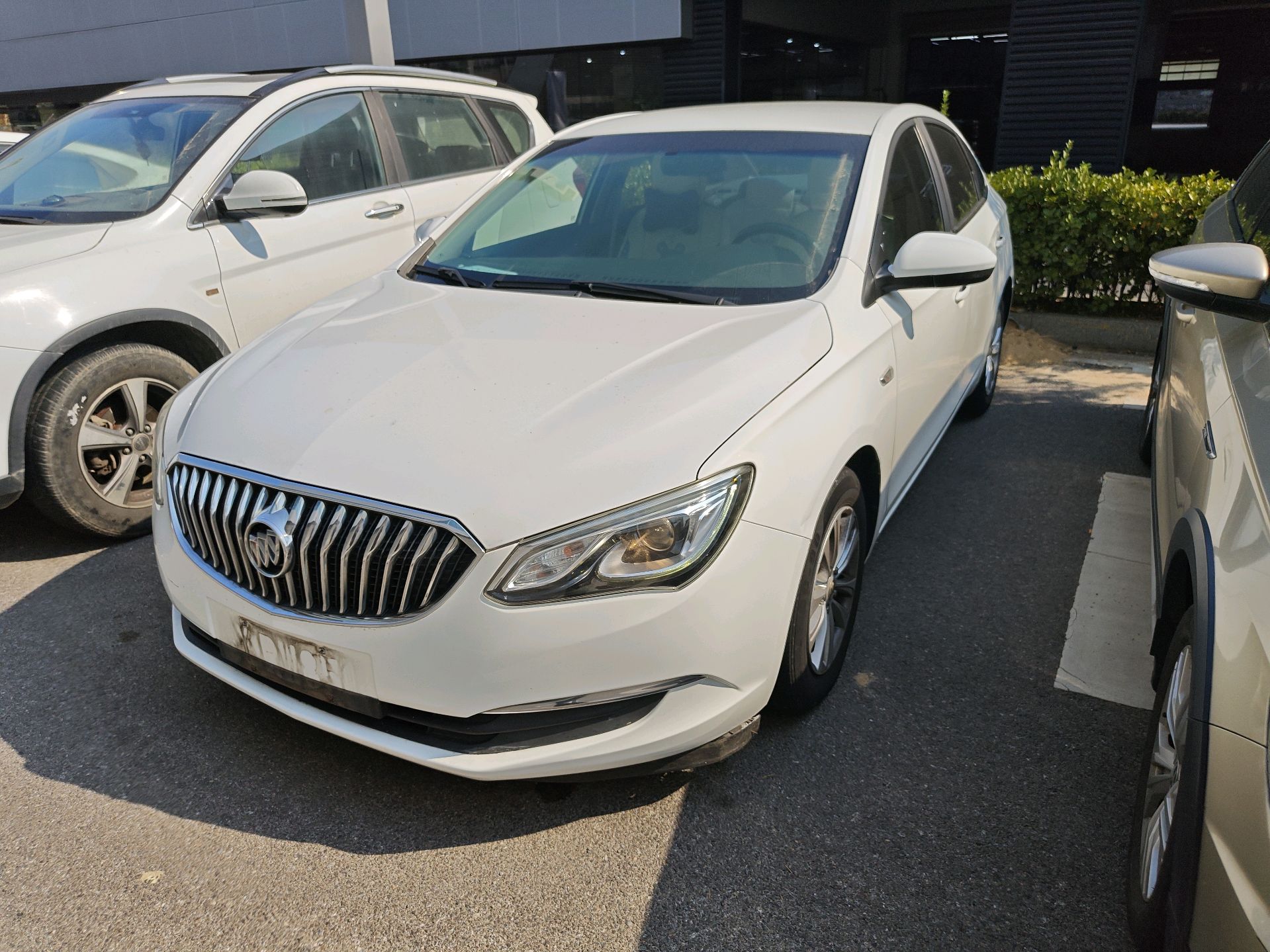 Buick Excelle 2015 1.5 AT 15N Premium