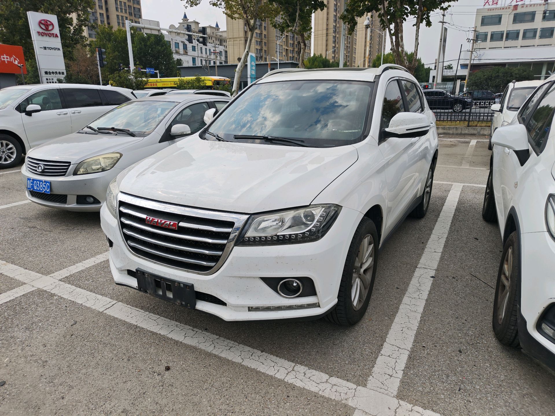 Haval H2 2016 1.5T AT 2WD Elite Red Badge