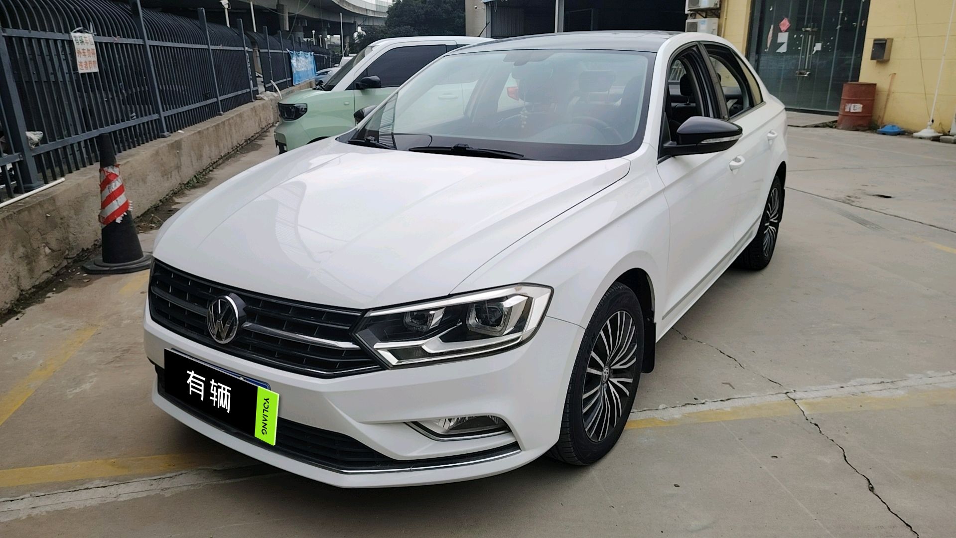 Volkswagen Bora 2016 1.4TSI DCT 230TSI 25th Anniversary Edition