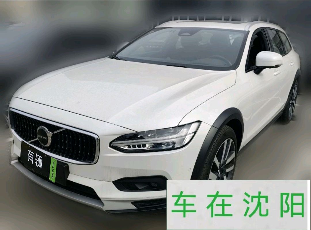 Volvo V90 Cross Country 48V 2025 2.0T AT B5 AWD Inscription