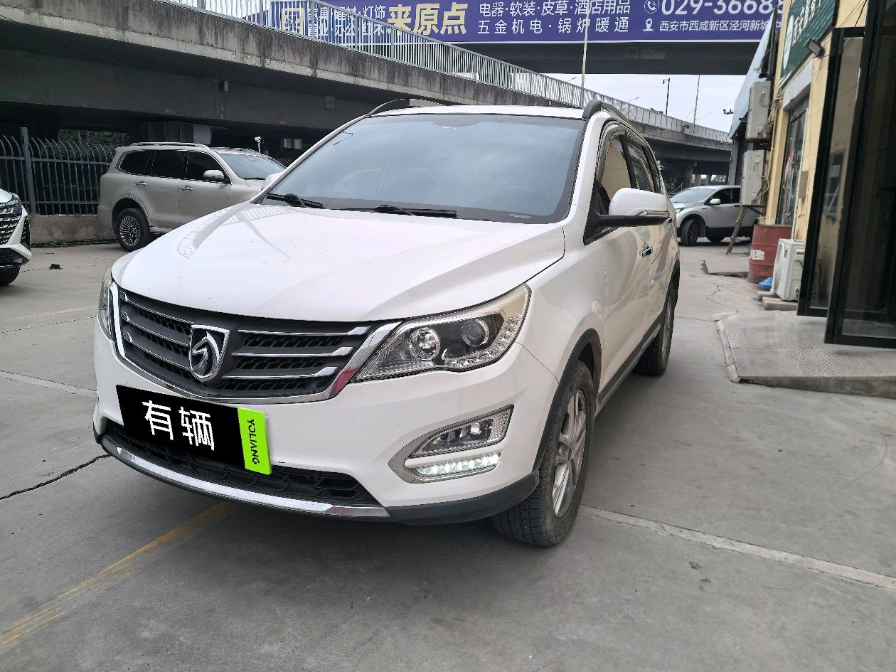 Baojun 560 2016 1.8 AMT Elite