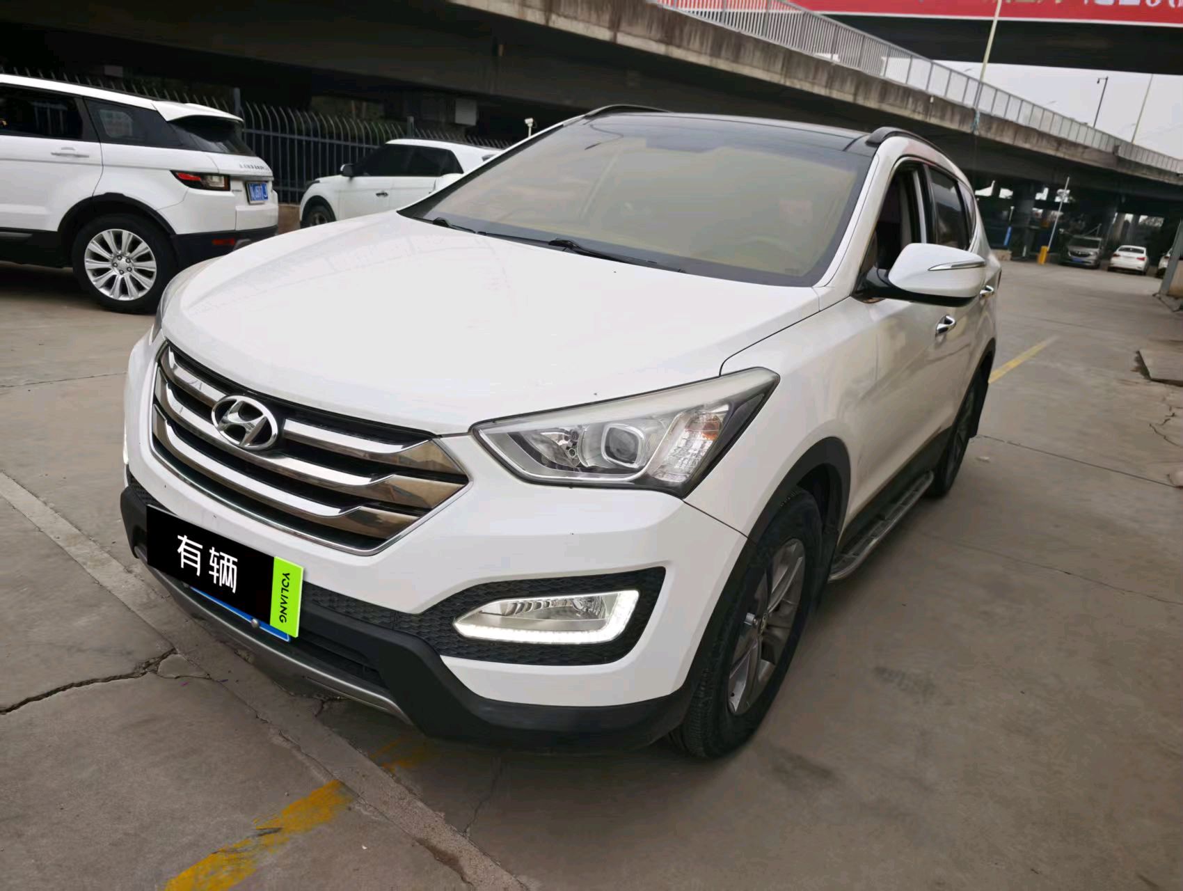 Hyundai Santa Fe 2013 2.4 AT GLS 2WD Smart 5-Seater